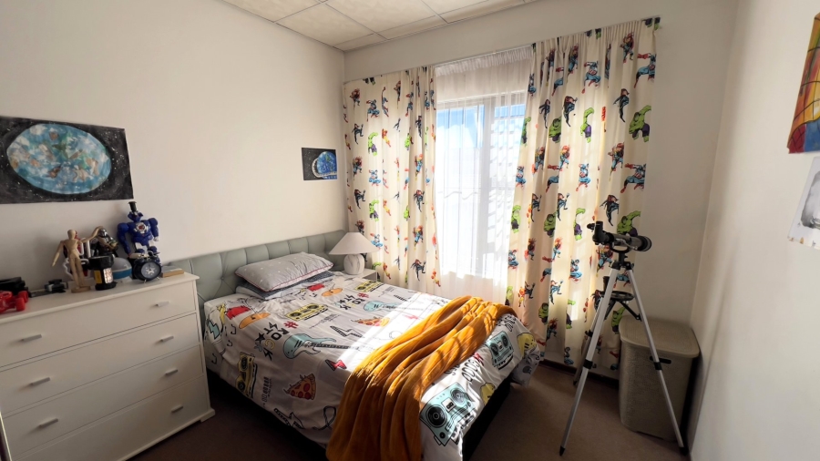 3 Bedroom Property for Sale in Langenhovenpark Free State